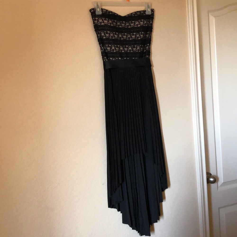Agaci strapless, high-low dress